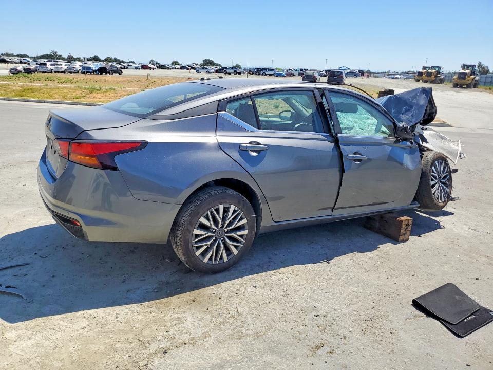 58328516 :رقم المزاد ، 1N4BL4DV3TN319046 vin ، 2026 Nissan Altima مزاد بيع