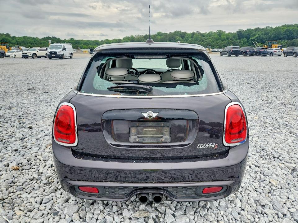 2015 Mini Cooper მანქანა იყიდება აუქციონზე, vin: WMWXU3C53F2B65890, აუქციონის ნომერი: 56603646