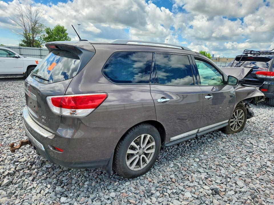 2015 Nissan Pathfinder მანქანა იყიდება აუქციონზე, vin: 5N1AR2MM4FC622039, აუქციონის ნომერი: 57396336