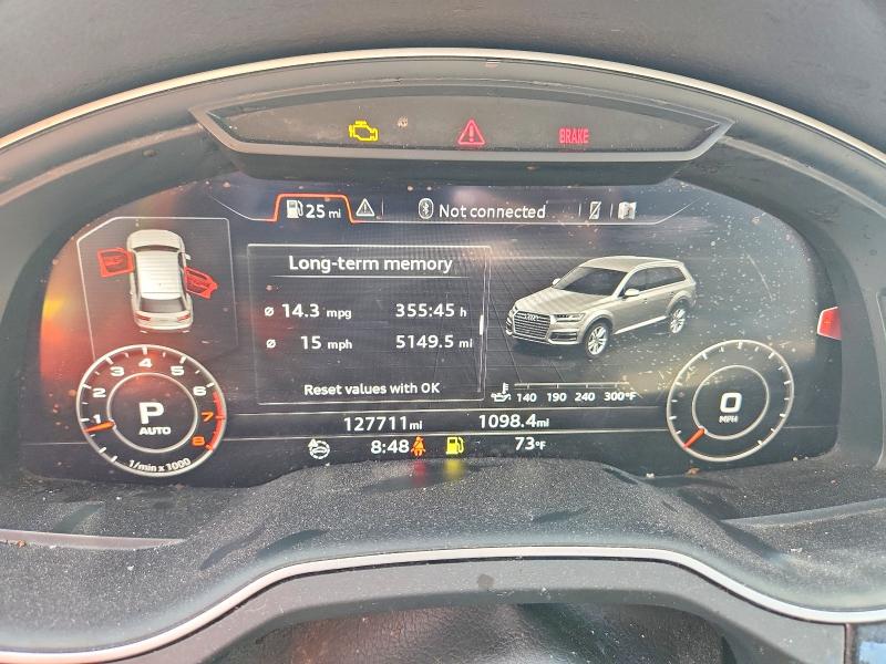 2017 Audi Q7 მანქანა იყიდება აუქციონზე, vin: WA1LAAF76HD005156, აუქციონის ნომერი: 57311316