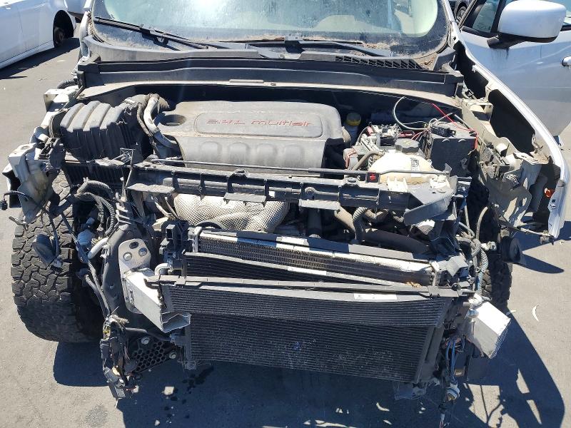 Продаж на аукціоні авто 2015 Jeep Renegade, vin: ZACCJABT0FPB67794, номер лоту: 58285146