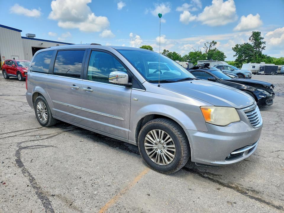 55948866 :رقم المزاد ، 2C4RC1CG4ER319895 vin ، 2014 Chrysler Town & Country مزاد بيع