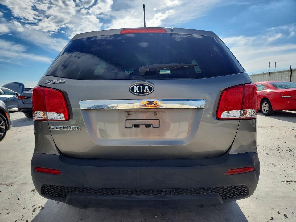 Продажа на аукционе авто 2013 Kia Sorento, vin: 5XYKT3A10DG394608, номер лота: 56537316