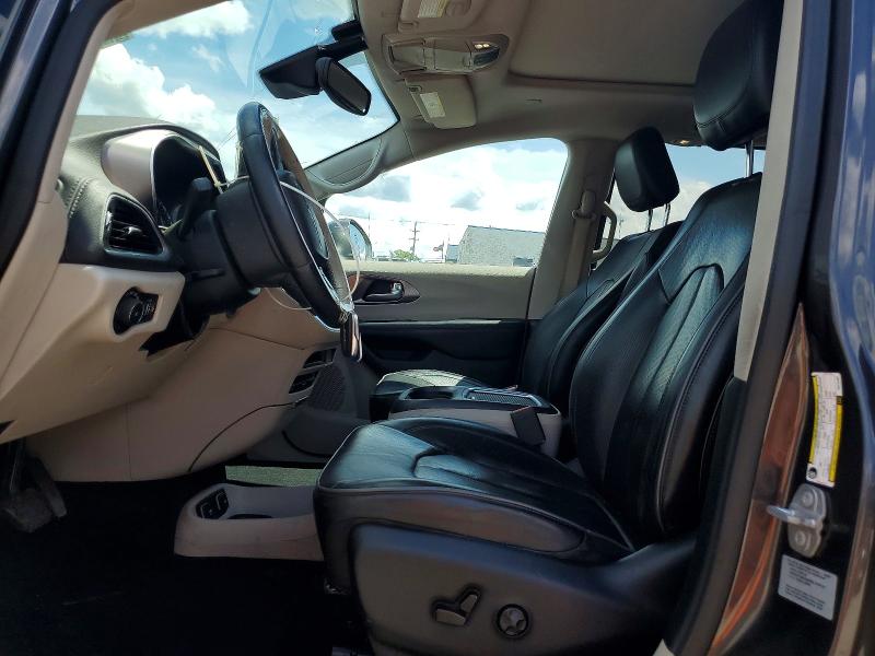 Продажа на аукционе авто 2017 Chrysler Pacifica, vin: 2C4RC1GG0HR744982, номер лота: 58334106