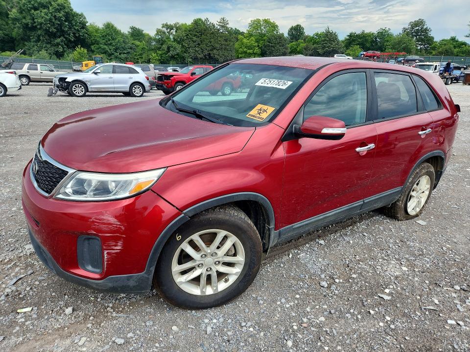 Продажа на аукционе авто 2015 Kia Sorento, vin: 5XYKT3A65FG648960, номер лота: 57517826