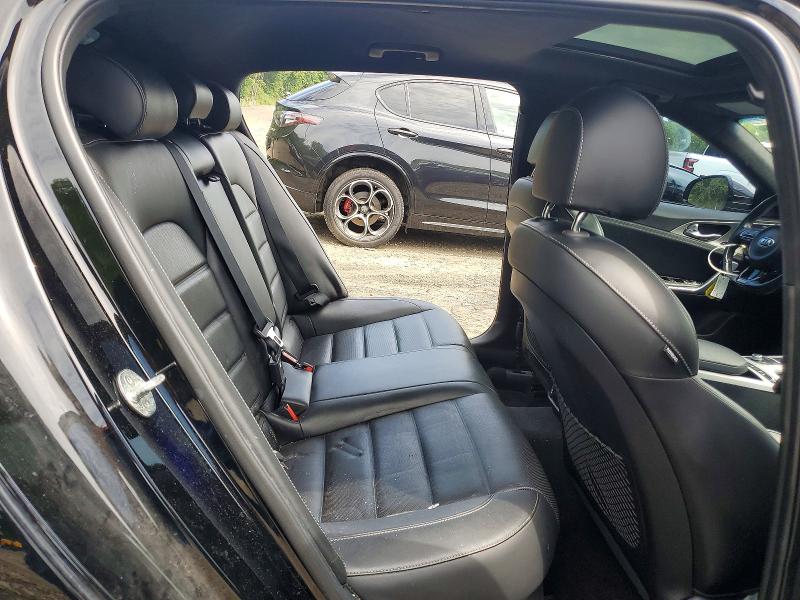 Продаж на аукціоні авто 2018 Kia Stinger, vin: KNAE55LC2J6038982, номер лоту: 58727786