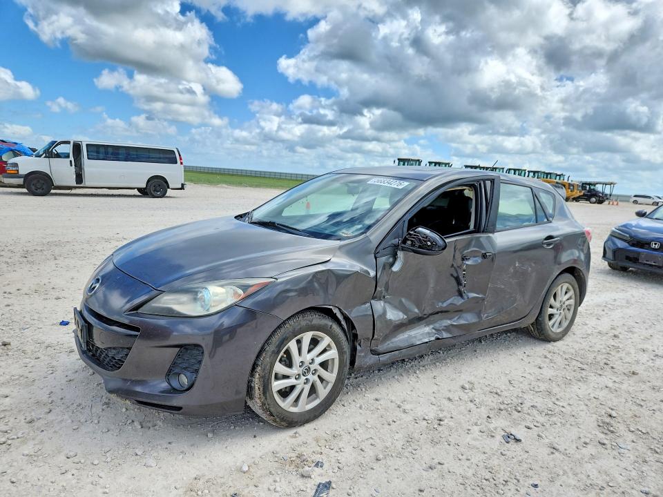 56834276 :رقم المزاد ، JM1BL1MP8D1791696 vin ، 2013 Mazda 3 مزاد بيع