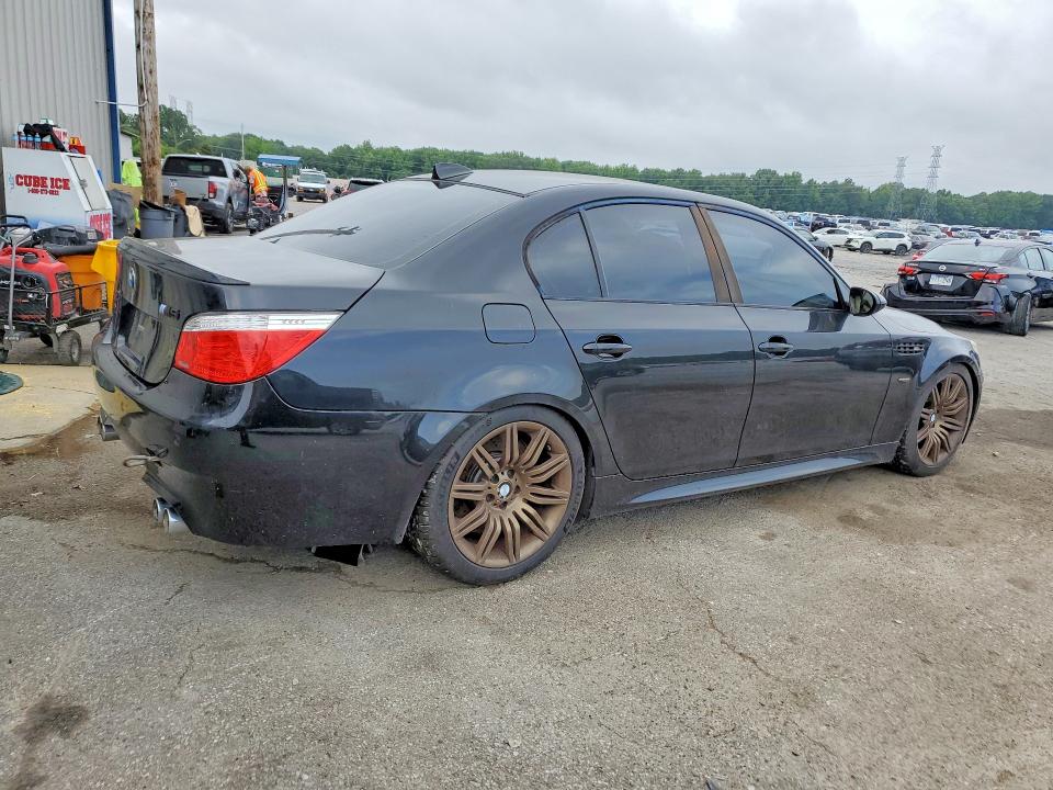 56651016 :رقم المزاد ، WBSNB93578CX10639 vin ، 2008 Bmw M5 مزاد بيع