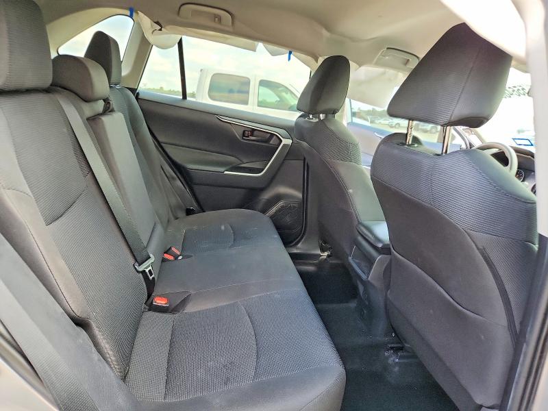 Продажа на аукционе авто 2021 Toyota Rav4, vin: 2T3H1RFV0MC090163, номер лота: 55648376
