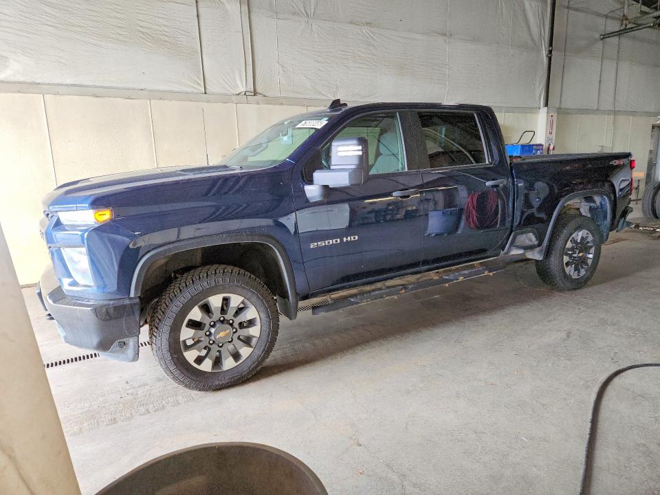 57608846 :رقم المزاد ، 1GC4YME74MF291192 vin ، 2021 Chevrolet Silverado مزاد بيع