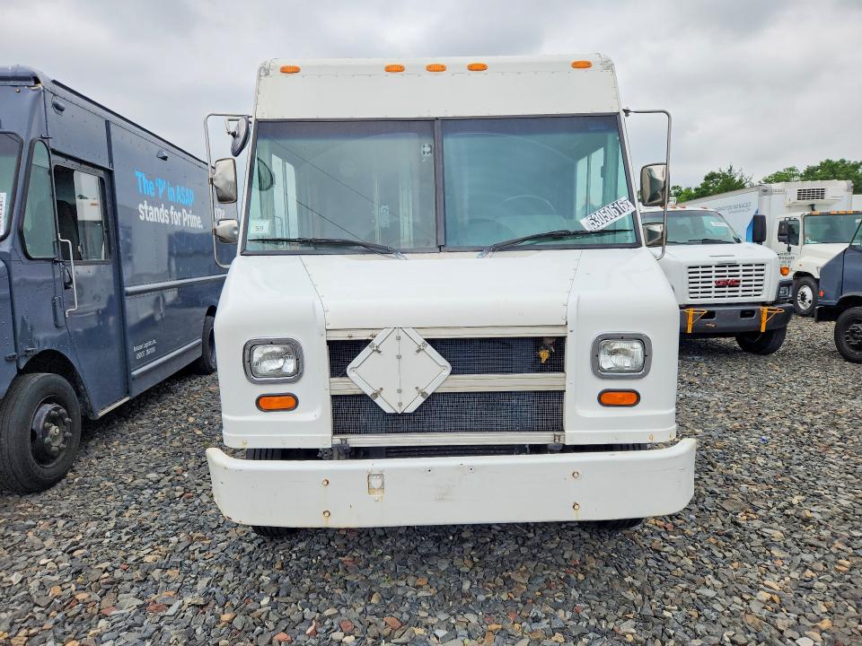 Продажа на аукционе авто 2001 Freightliner Mt45 Chassis, vin: 4UZAANBW91CH92003, номер лота: 53050616