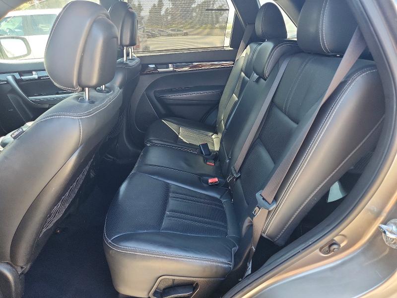 Продажа на аукционе авто 2015 Kia Sorento, vin: 5XYKW4A73FG580907, номер лота: 56708396