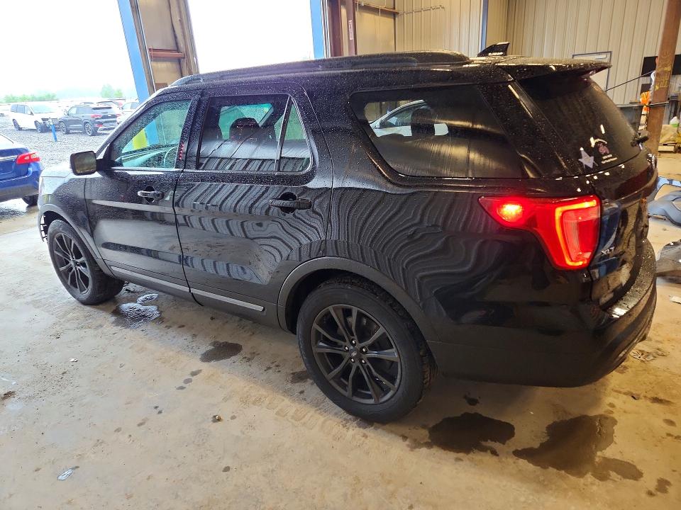 2017 Ford Explorer მანქანა იყიდება აუქციონზე, vin: 1FM5K8D81HGA92460, აუქციონის ნომერი: 57692326