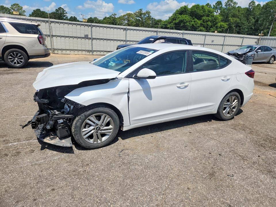 2020 Hyundai Elantra მანქანა იყიდება აუქციონზე, vin: 5NPD84LF0LH594761, აუქციონის ნომერი: 59020956