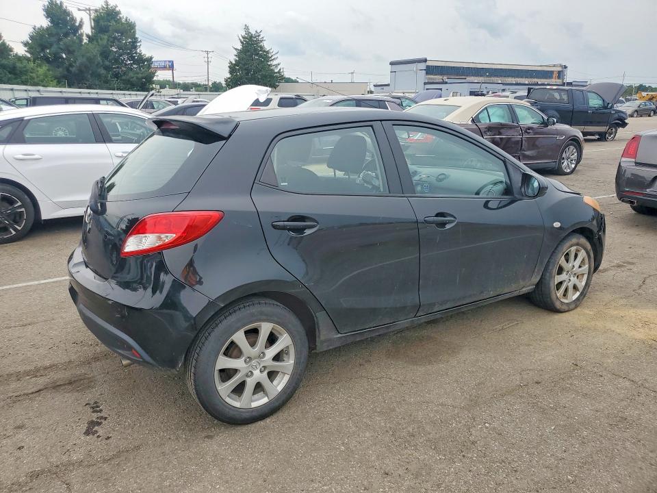 57251546 :رقم المزاد ، JM1DE1HY3B0105914 vin ، 2011 Mazda Mazda2 مزاد بيع