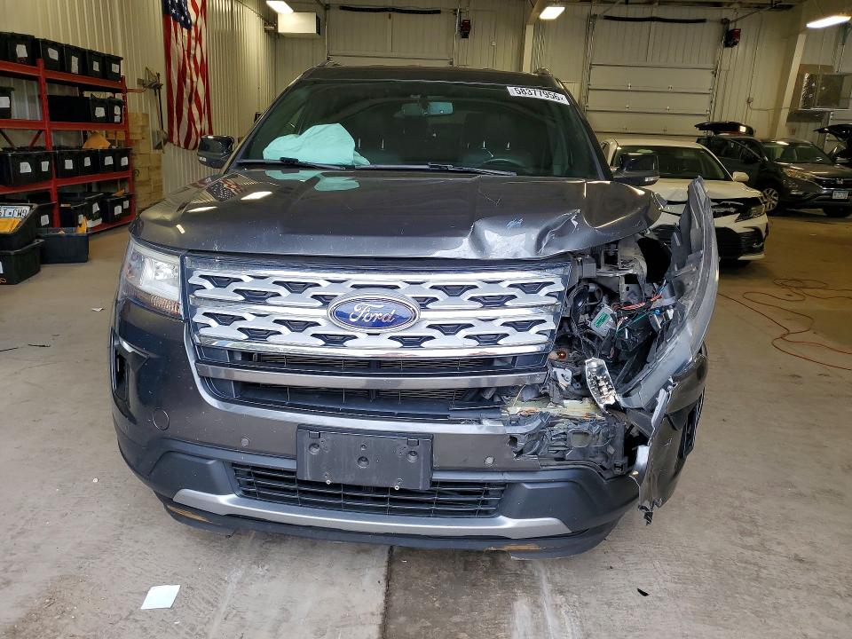 58377956 :رقم المزاد ، 1FM5K8D89JGC71853 vin ، 2018 Ford Explorer مزاد بيع