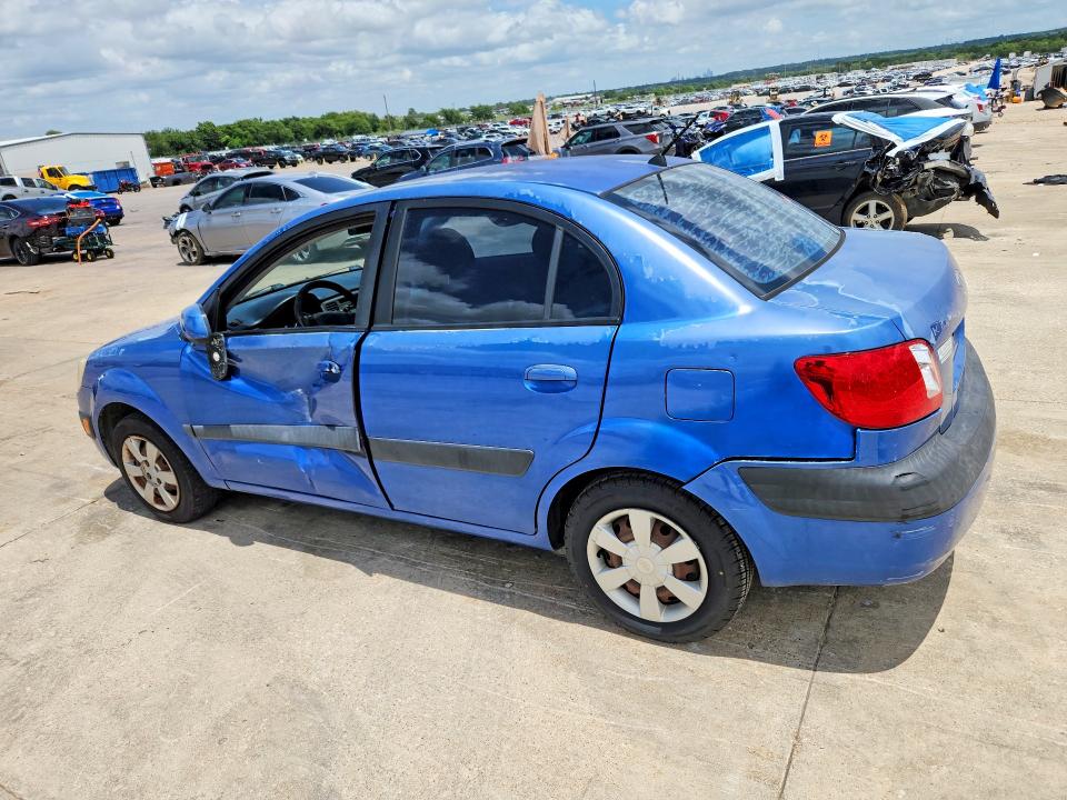 57164726 :رقم المزاد ، KNADE123X66121864 vin ، 2006 Kia Rio Lx Automatic مزاد بيع
