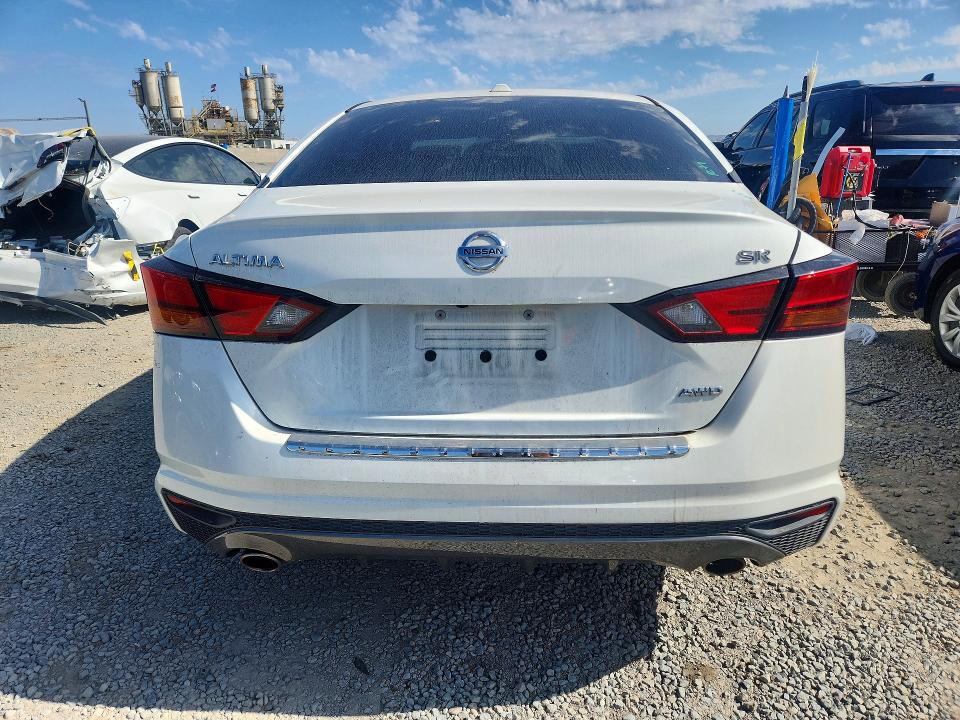 57061046 :رقم المزاد ، 1N4BL4CW1KN301220 vin ، 2019 Nissan Altima مزاد بيع