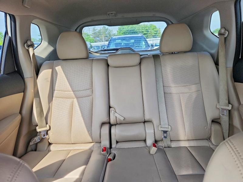 2015 Nissan Rogue მანქანა იყიდება აუქციონზე, vin: 5N1AT2MV5FC773143, აუქციონის ნომერი: 55779336