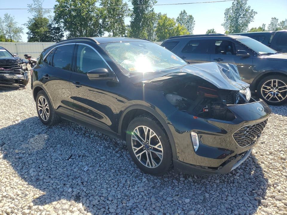 57059396 :رقم المزاد ، 1FMCU9H68LUB27232 vin ، 2020 Ford Escape مزاد بيع