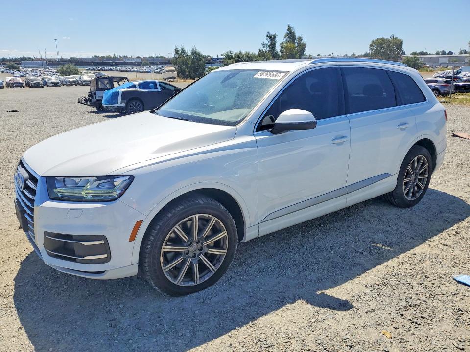 Продаж на аукціоні авто 2017 Audi Q7, vin: WA1LAAF74HD021260, номер лоту: 56498666