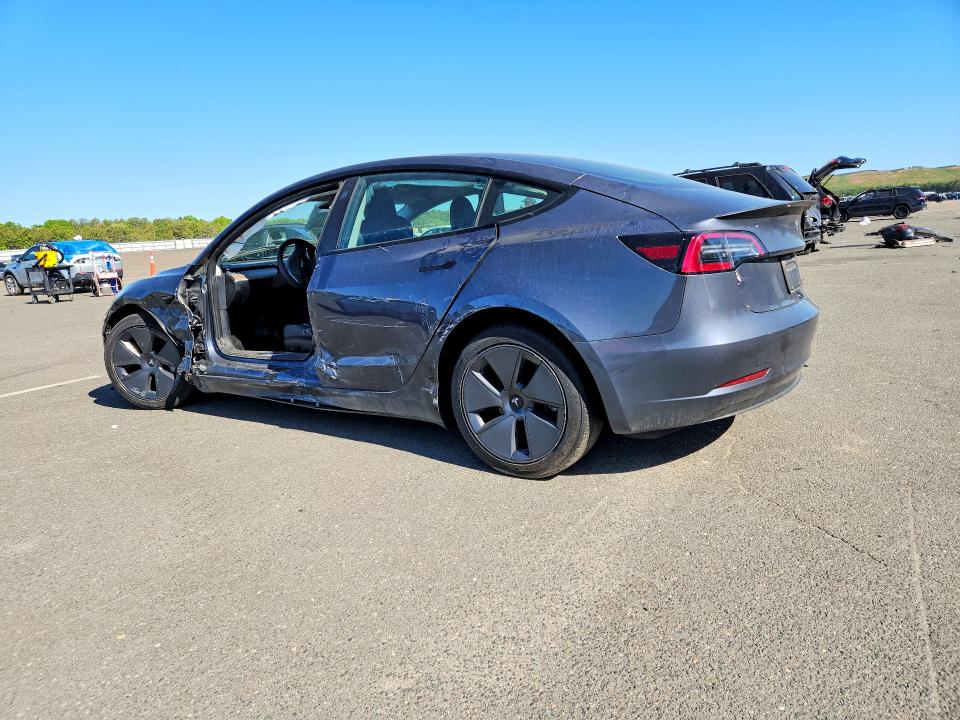 2023 Tesla Model 3 მანქანა იყიდება აუქციონზე, vin: 5YJ3E1EA2PF396191, აუქციონის ნომერი: 54714256