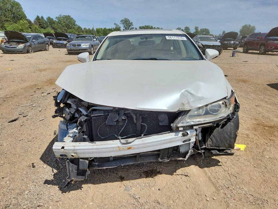 56117816 :رقم المزاد ، JTHBK1GG7D2053492 vin ، 2013 Lexus Es مزاد بيع