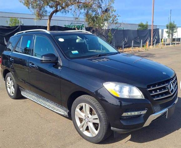 Продажа на аукционе авто 2015 Mercedes-benz Ml, vin: 4JGDA5HB8FA516672, номер лота: 55899636