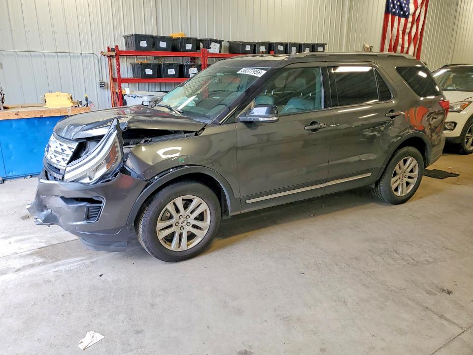 58377956 :رقم المزاد ، 1FM5K8D89JGC71853 vin ، 2018 Ford Explorer مزاد بيع