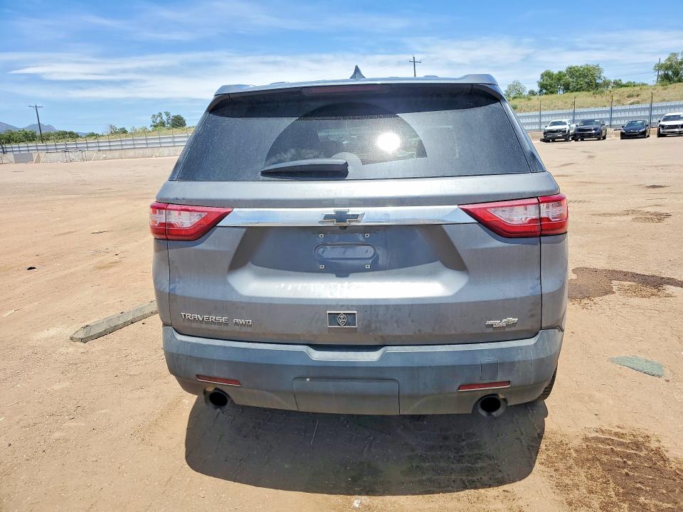 2018 Chevrolet Traverse მანქანა იყიდება აუქციონზე, vin: 1GNEVFKW0JJ247596, აუქციონის ნომერი: 57729646