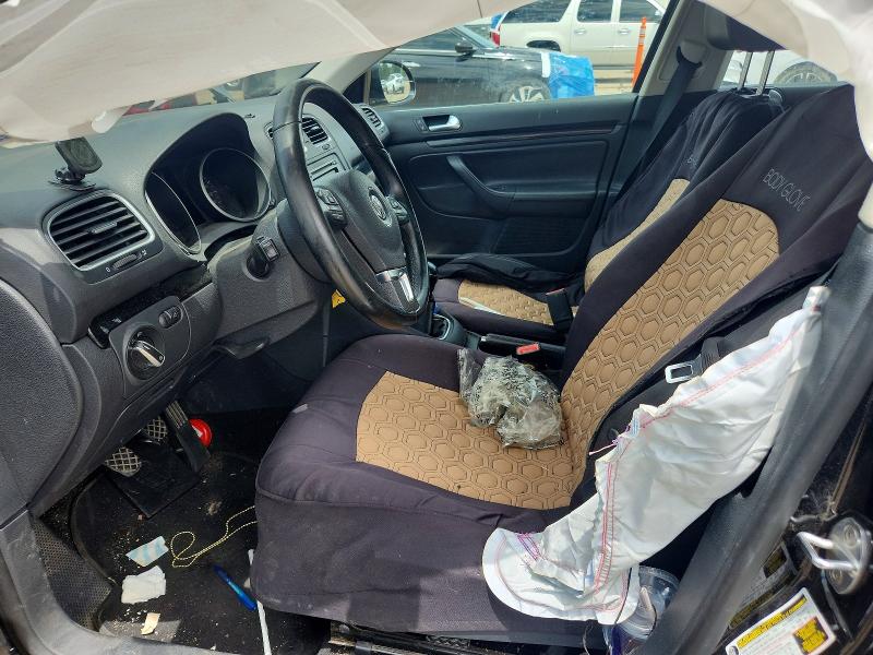 55928266 :رقم المزاد ، 3VWML7AJ4DM696404 vin ، 2013 Volkswagen Jetta مزاد بيع