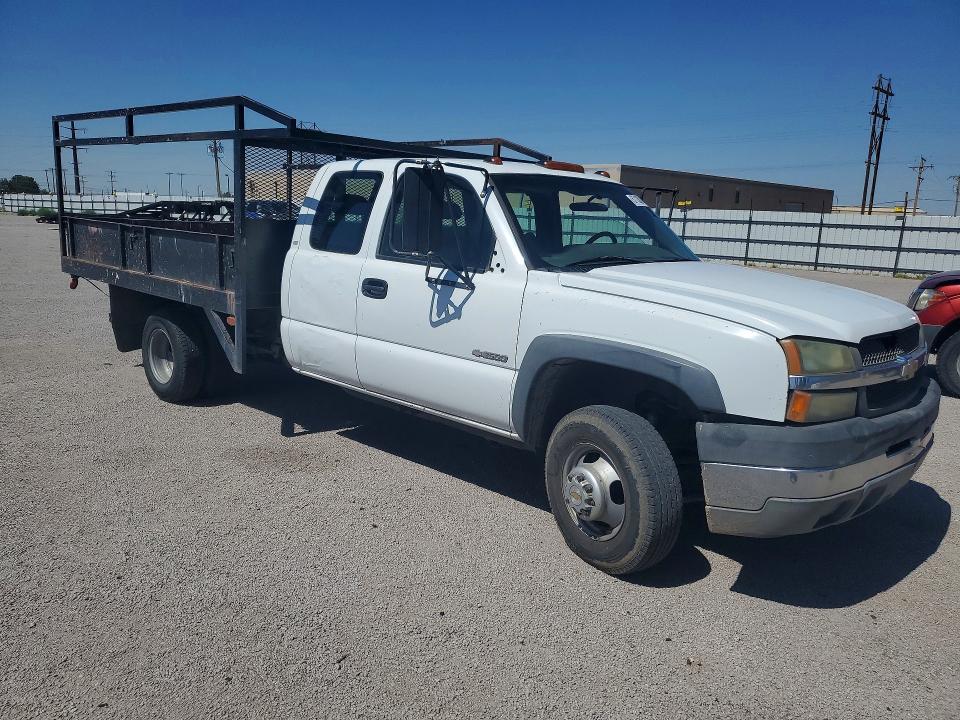 57138246 :رقم المزاد ، 1GBJC39U64E302537 vin ، 2004 Chevrolet Silverado مزاد بيع
