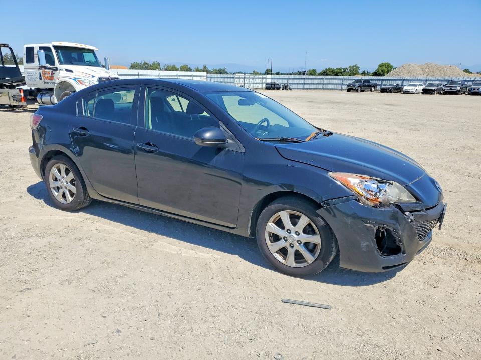 58737186 :رقم المزاد ، JM1BL1VG2B1481331 vin ، 2011 Mazda 3 مزاد بيع