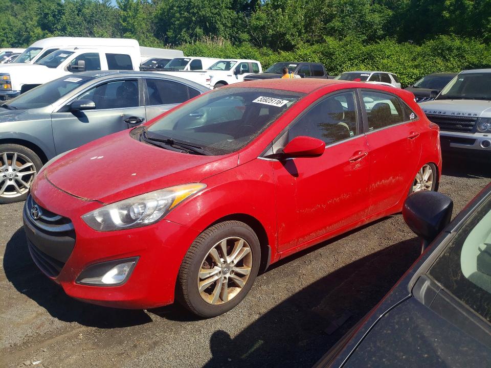 2013 Hyundai Elantra Gt მანქანა იყიდება აუქციონზე, vin: KMHD35LE5DU085716, აუქციონის ნომერი: 55925116