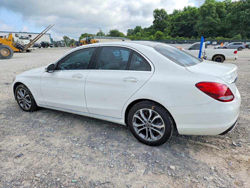57576916 :رقم المزاد ، 55SWF4KB8HU219542 vin ، 2017 Mercedes-benz C مزاد بيع