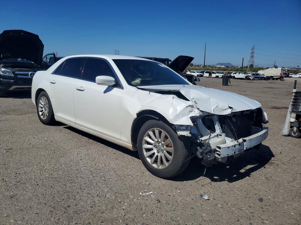 Продажа на аукционе авто 2014 Chrysler 300, vin: 2C3CCAAG3EH243721, номер лота: 57433626