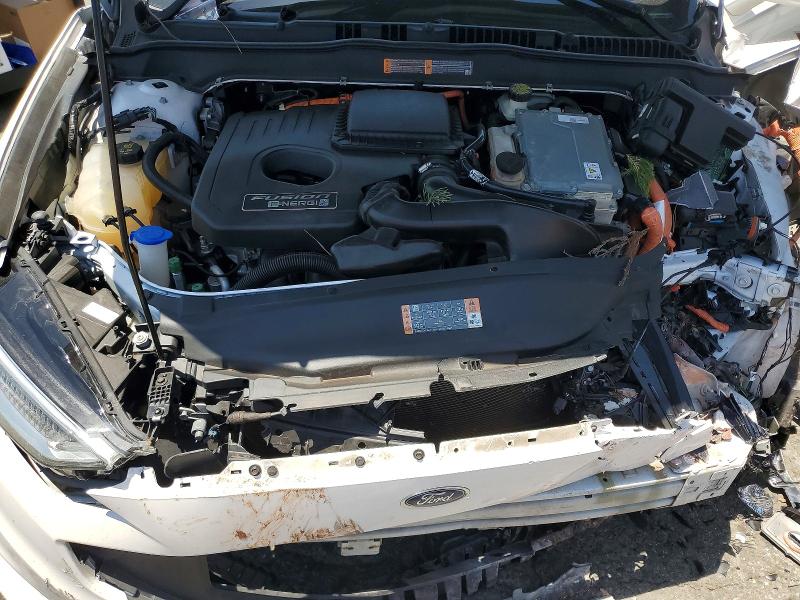 56137046 :رقم المزاد ، 3FA6P0SU6HR141839 vin ، 2017 Ford Fusion مزاد بيع