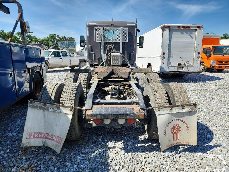 55978626 :رقم المزاد ، 1NKZD30X8LJ388375 vin ، 2020 Kenworth Construction مزاد بيع