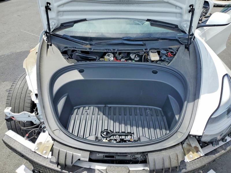 2022 Tesla Model 3 მანქანა იყიდება აუქციონზე, vin: 5YJ3E1EA9NF358731, აუქციონის ნომერი: 56327266