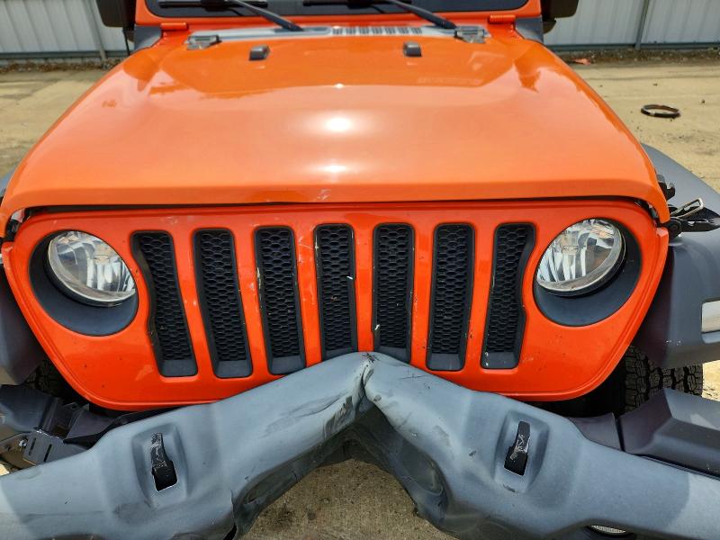 56562636 :رقم المزاد ، 1C4HJXDG8KW583692 vin ، 2019 Jeep Wrangler Unlimited مزاد بيع