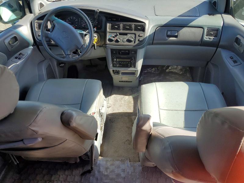 Продажа на аукционе авто 2000 Toyota Sienna, vin: 4T3ZF13C9YU297391, номер лота: 55760006