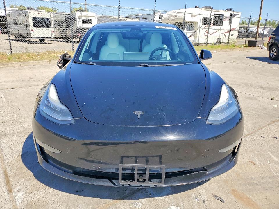 58895376 :رقم المزاد ، 5YJ3E1EB6KF434216 vin ، 2019 Tesla Model 3 مزاد بيع