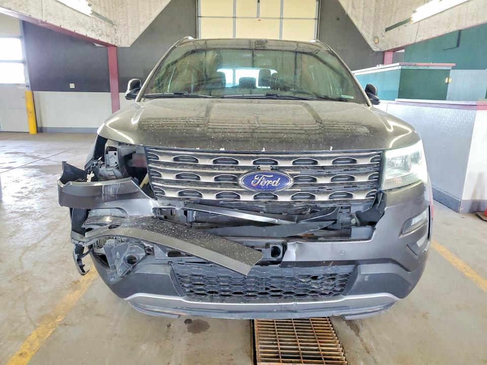 55509766 :رقم المزاد ، 1FM5K8D89GGB11044 vin ، 2016 Ford Explorer مزاد بيع