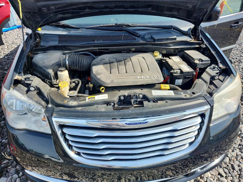 2013 Chrysler Town & Country მანქანა იყიდება აუქციონზე, vin: 2C4RC1CG9DR649935, აუქციონის ნომერი: 55325536