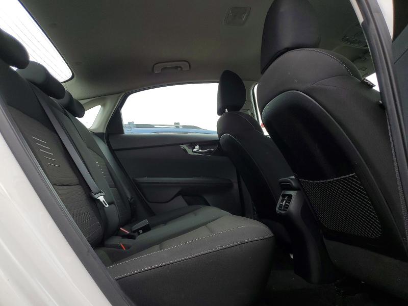 2019 Kia Forte მანქანა იყიდება აუქციონზე, vin: 3KPF54AD3KE109924, აუქციონის ნომერი: 56985126