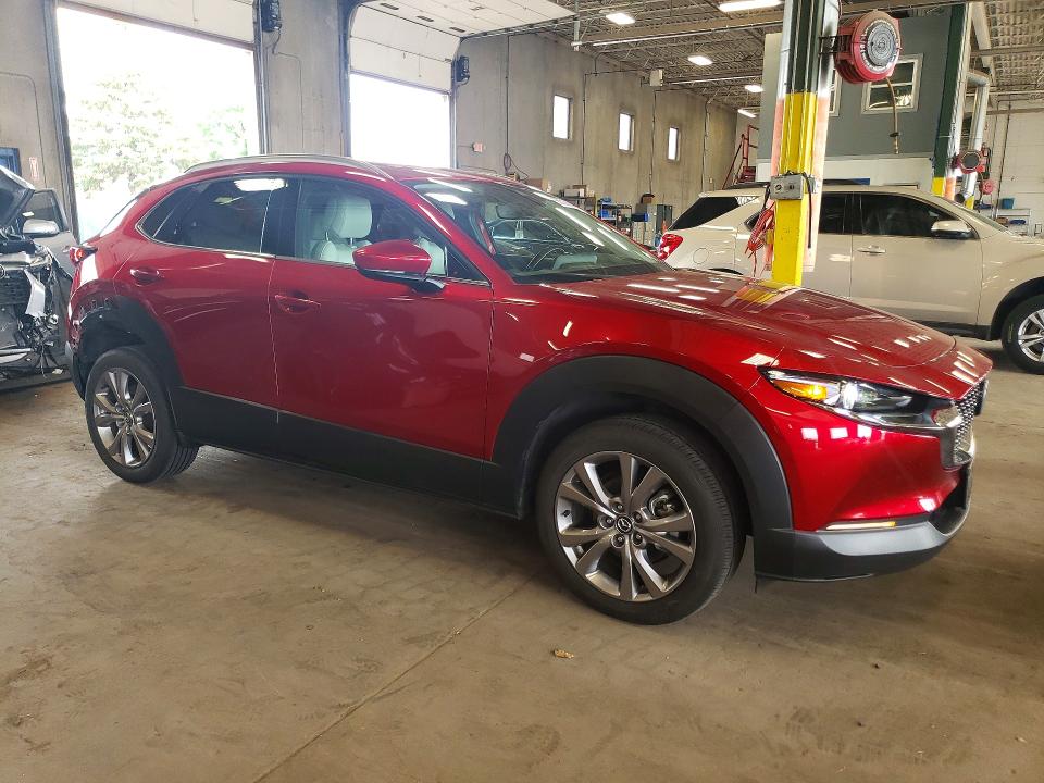56506086 :رقم المزاد ، 3MVDMBEMXLM113919 vin ، 2020 Mazda Cx-30 مزاد بيع