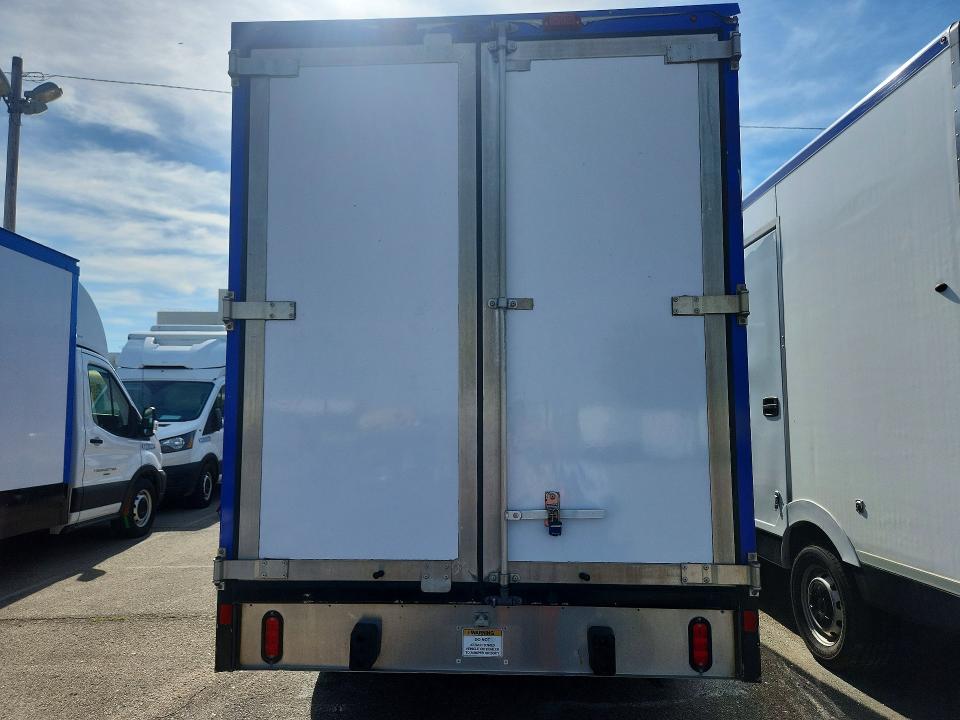 55606826 :رقم المزاد ، 1FDBW5Z8XMKA80037 vin ، 2021 Ford Transit مزاد بيع
