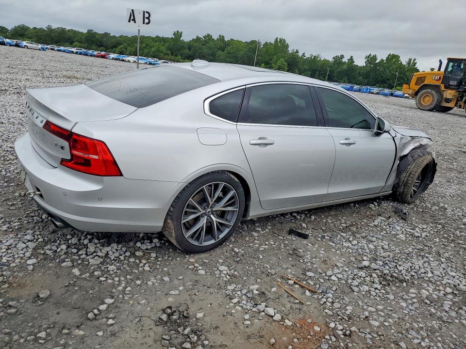 Продаж на аукціоні авто 2018 Volvo S90, vin: LVY102MK5JP056383, номер лоту: 57603986