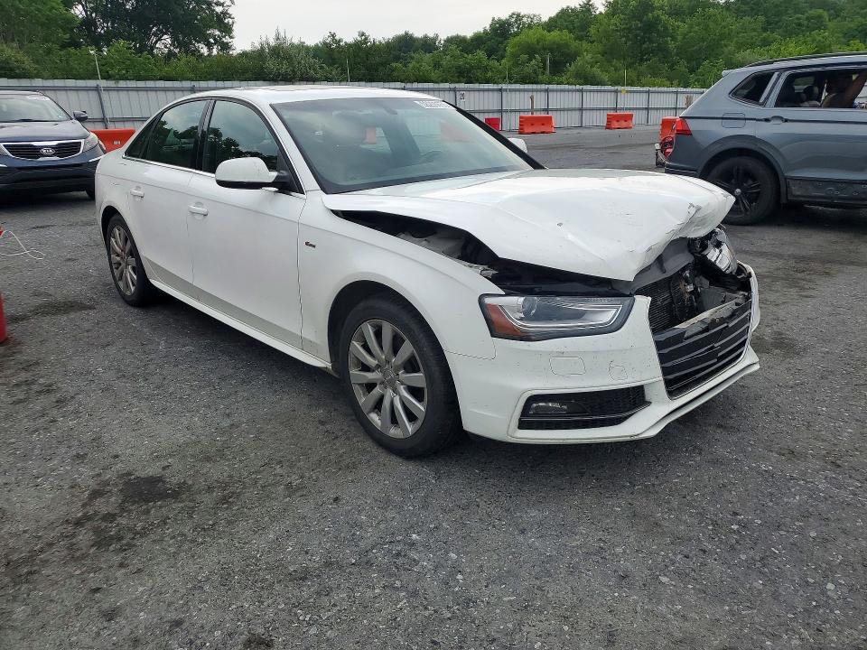 58295656 :رقم المزاد ، WAUBFAFLXFA016642 vin ، 2015 Audi A4 مزاد بيع