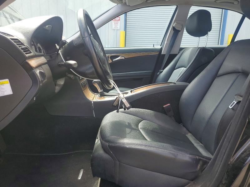 55994426 :رقم المزاد ، WDBUF56X78B326653 vin ، 2008 Mercedes-benz E مزاد بيع